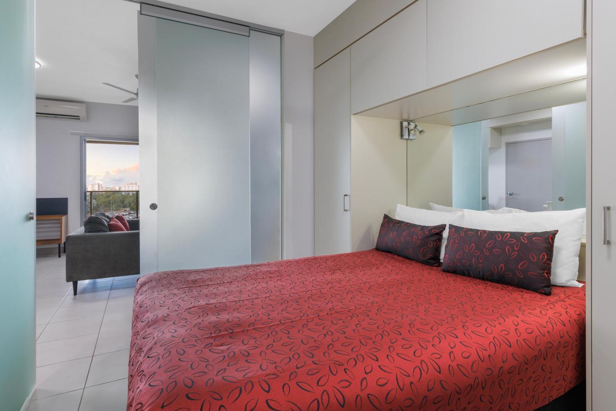 Ramada Suites By Wyndham Zen Quarter Darwin Eksteriør bilde