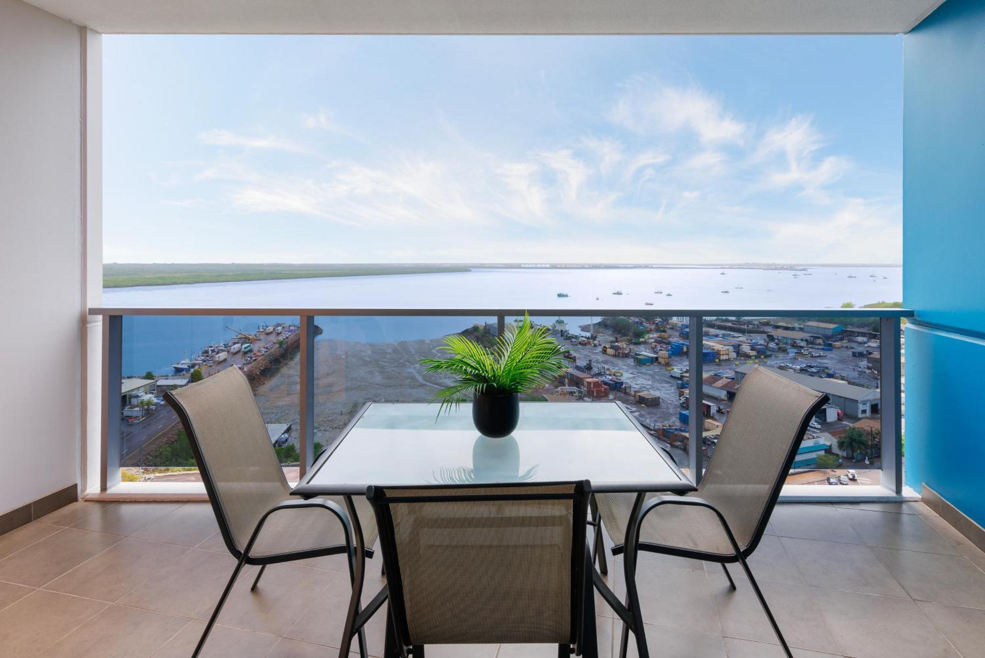 Ramada Suites By Wyndham Zen Quarter Darwin Eksteriør bilde